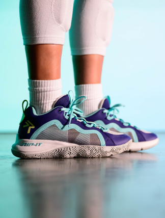 Women's SwiftStep FUTURE Volleyball Court Shoe.